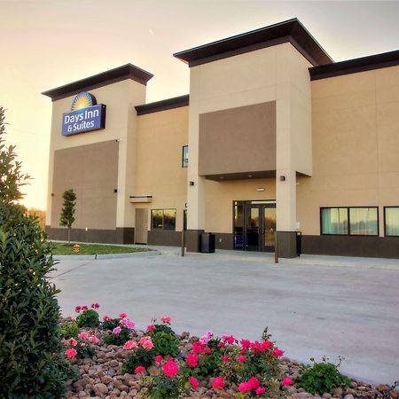 Days Inn & Suites By Wyndham Порт-Артур Экстерьер фото