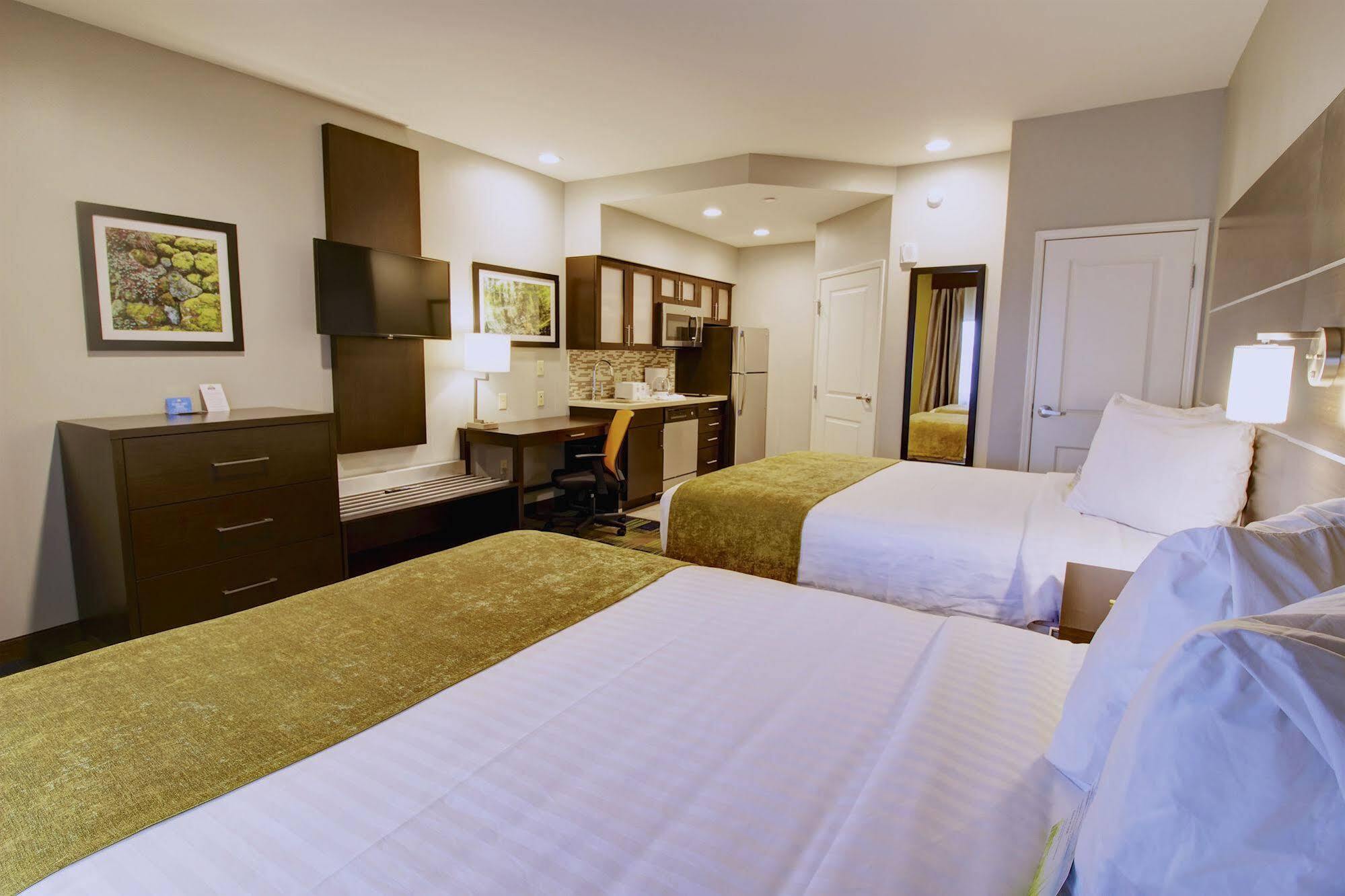 Days Inn & Suites By Wyndham Порт-Артур Экстерьер фото